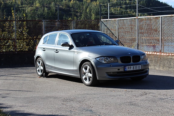 BMW 116i 3 of 30
