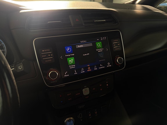 Nissan Leaf 17 of 28