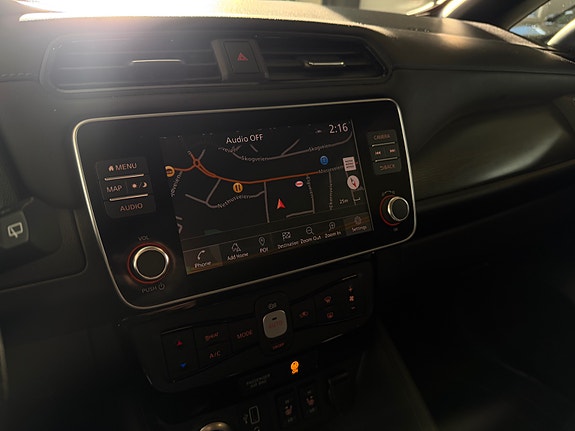 Nissan Leaf 15 of 28