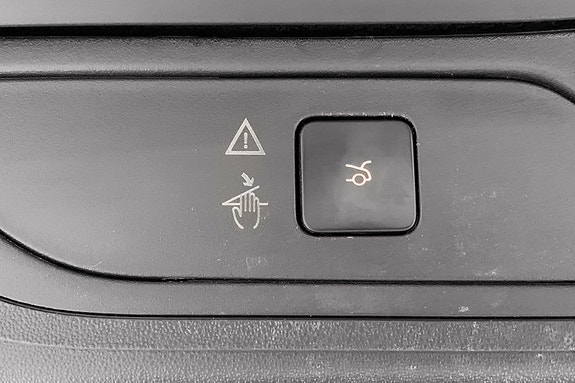 Citroen Grand C4 Picasso 14 of 15