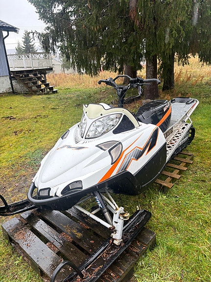Arctic-cat M8 2 of 7