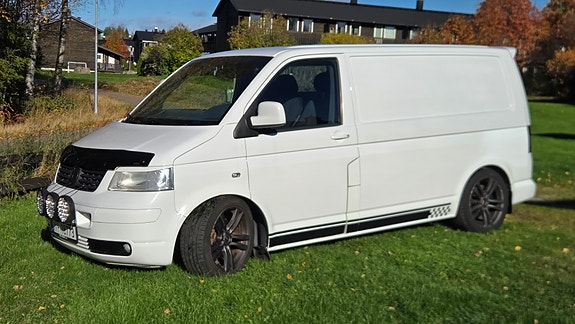 Volkswagen Transporter 5 of 16