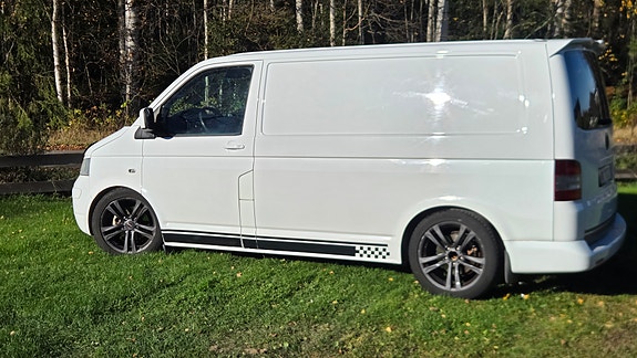 Volkswagen Transporter 6 of 16
