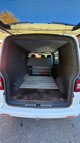 Volkswagen Transporter 14 of 16