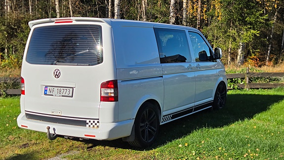 Volkswagen Transporter 8 of 16