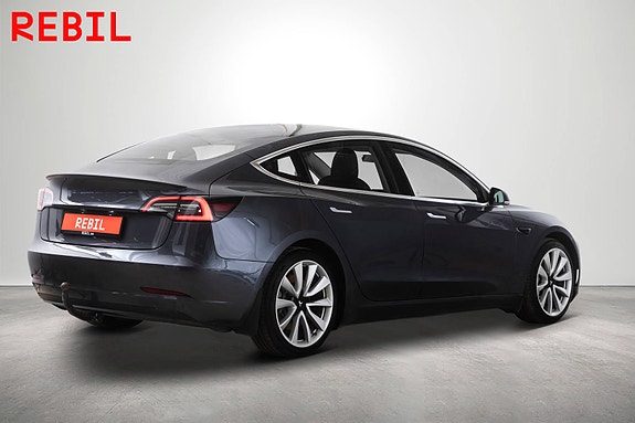 Tesla Model 3 7 of 27
