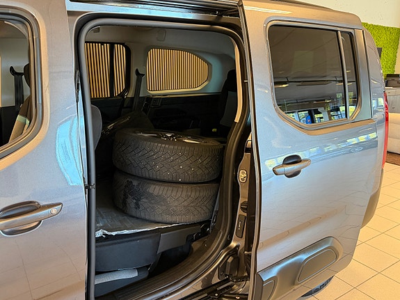 Citroen E-Berlingo 17 of 22