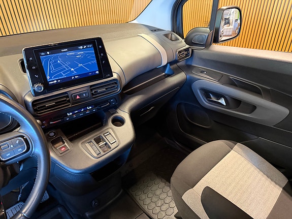 Citroen E-Berlingo 16 of 22