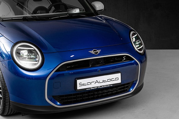 MINI Cooper SE 2 of 30