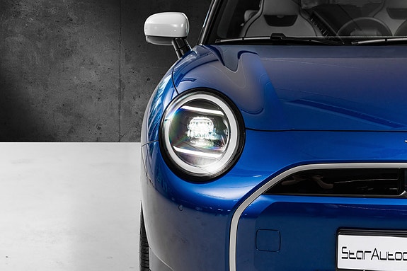 MINI Cooper SE 4 of 30