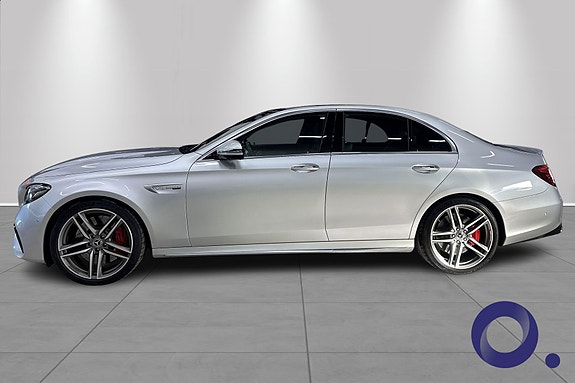 Mercedes-Benz E63 2 of 21