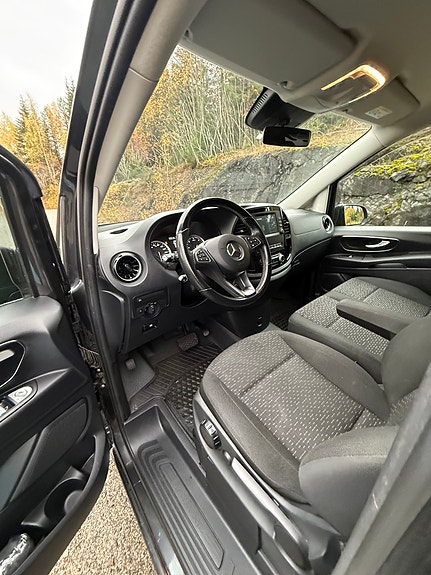 Mercedes-Benz Vito 119 27 of 30