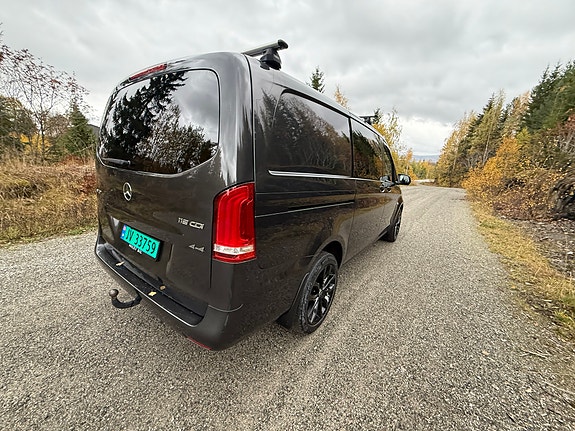 Mercedes-Benz Vito 119 11 of 30
