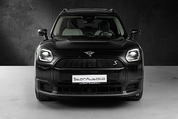 MINI Countryman SE 3 of 30
