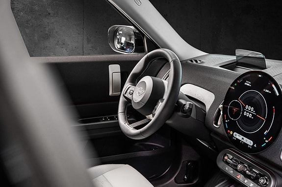 MINI Countryman SE 28 of 30