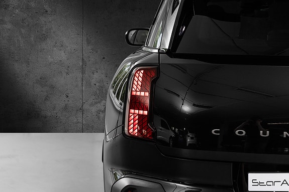 MINI Countryman SE 8 of 30