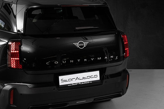 MINI Countryman SE 6 of 30