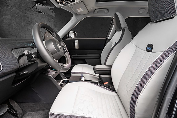 MINI Countryman SE 10 of 30