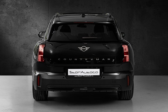 MINI Countryman SE 7 of 30