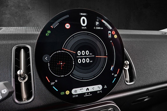 MINI Countryman SE 21 of 30