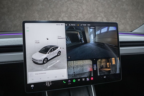 Tesla Model Y 15 of 30