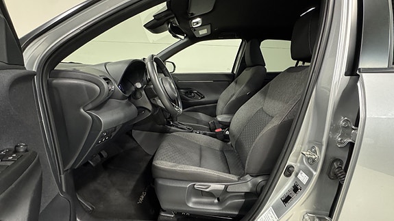 Toyota Yaris Cross 16 of 30