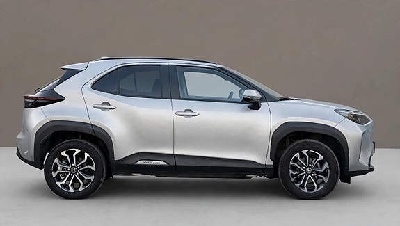 Toyota Yaris Cross 3 of 30