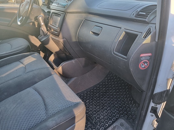 Mercedes-Benz Vito 116 24 of 30