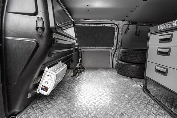 Mercedes-Benz Vito 119 15 of 30