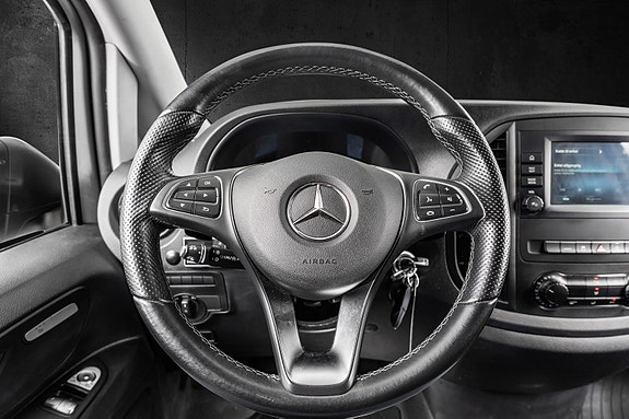 Mercedes-Benz Vito 119 22 of 30