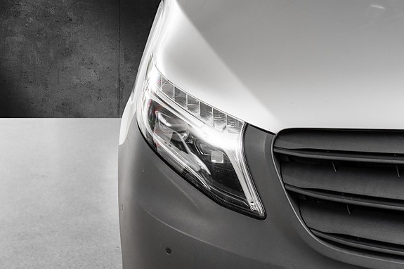 Mercedes-Benz Vito 119 4 of 30