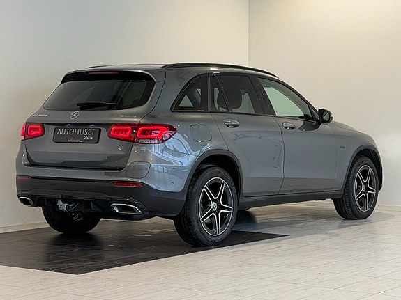Mercedes-Benz GLC300 de 8 of 30
