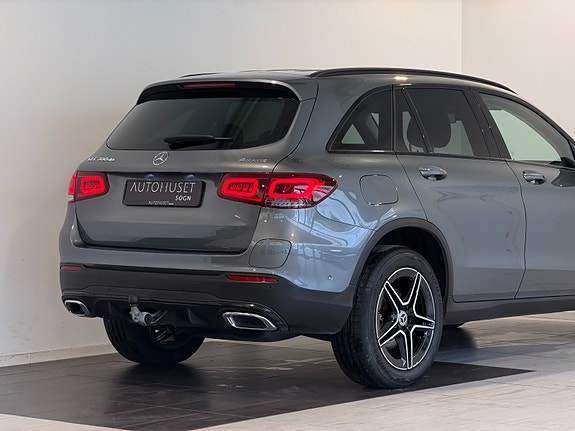 Mercedes-Benz GLC300 de 9 of 30