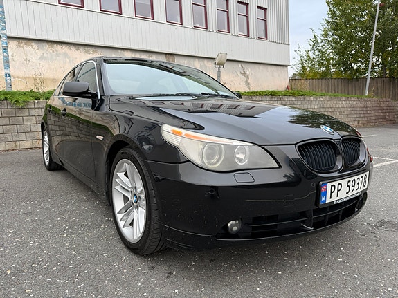BMW 525i 14 of 30