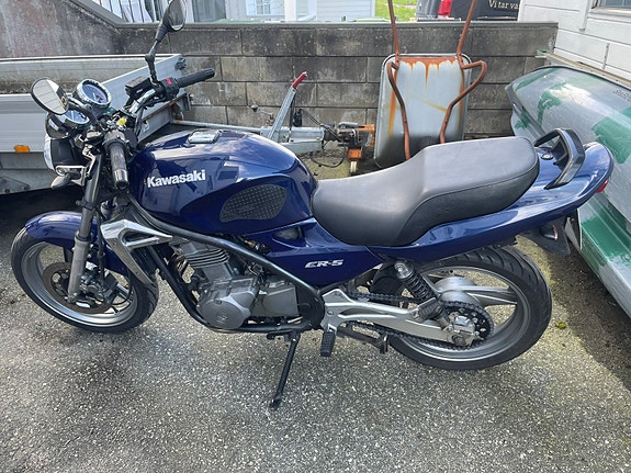 Kawasaki ER 5 2 of 8