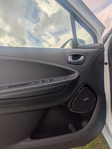 Renault Zoe 15 of 18