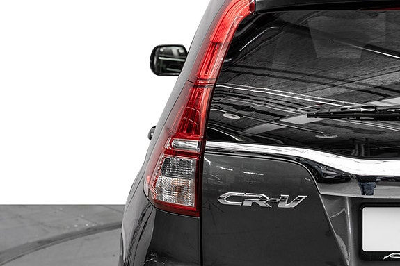 Honda CR-V 8 of 27