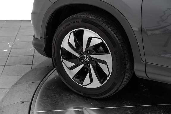 Honda CR-V 9 of 27