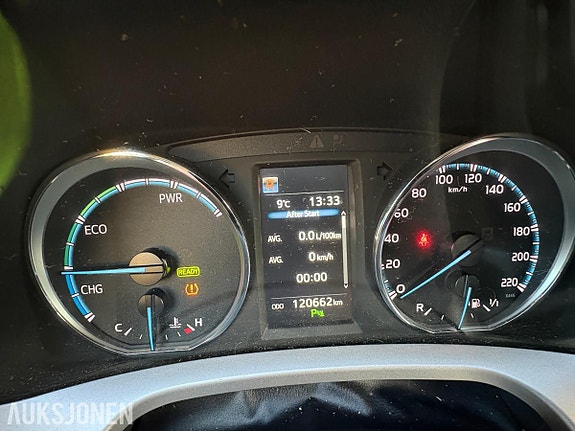 Toyota RAV4 16 of 18