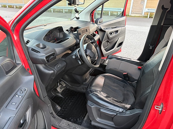 Peugeot Partner 20 of 30