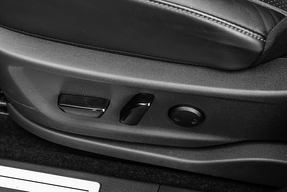 Nissan Ariya 12 of 29