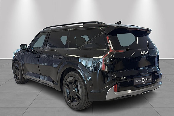 Kia EV9 3 of 29