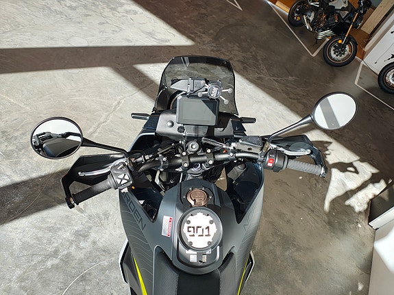 Husqvarna Norden 901 med nylig ny service, og nye dekk!! 4 of 13