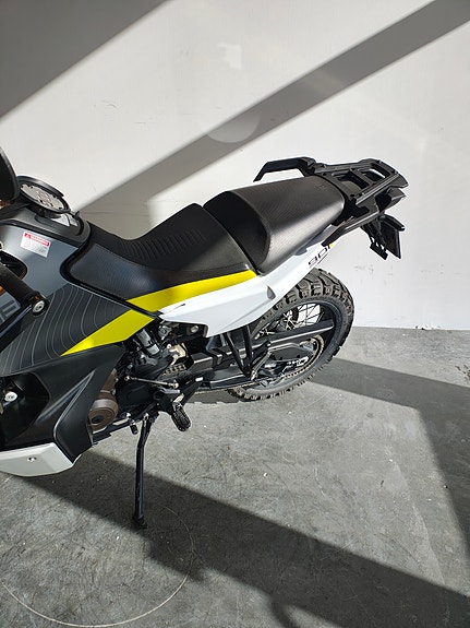Husqvarna Norden 901 med nylig ny service, og nye dekk!! 12 of 13