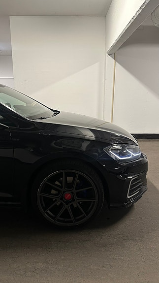 Volkswagen Golf VII 16 of 21