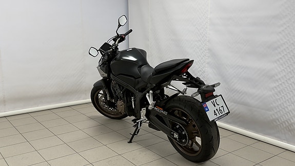 Honda CB 650 R 5 of 6