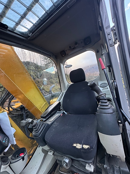 New Holland E 70 SR 11 of 12