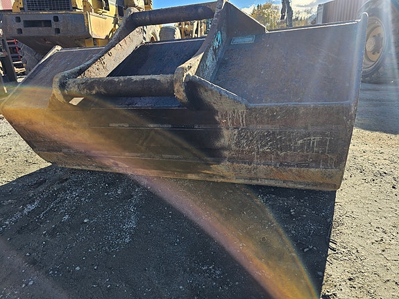 Andre Globus 900 liter S70 2 of 4