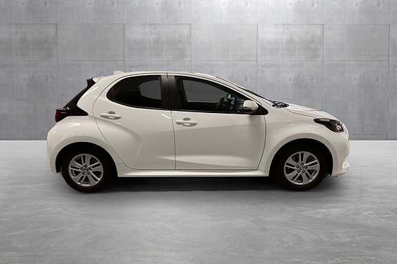 Toyota Yaris 6 of 19