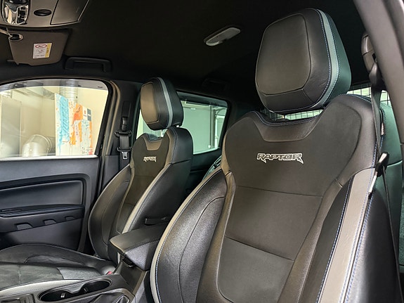 Ford Ranger Raptor 19 of 30